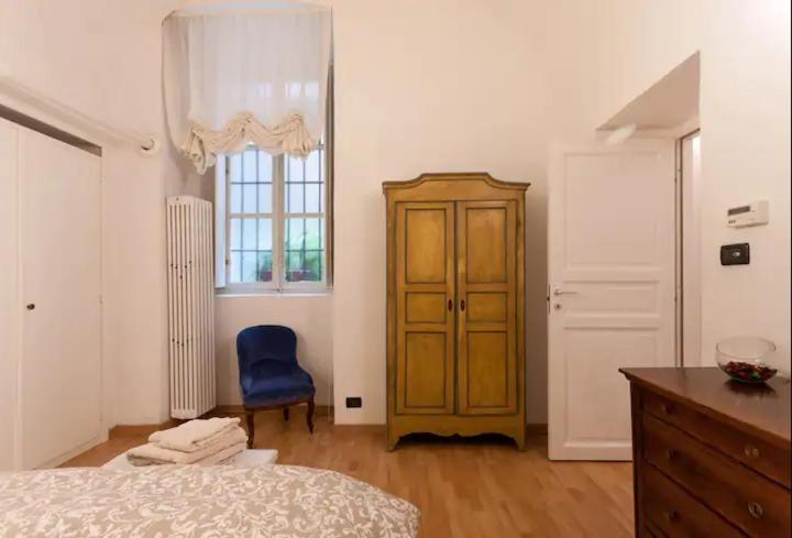 Carlo Alberto 27-C Turin Exteriör bild